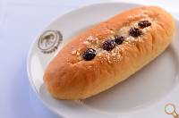 Milk Raisin Bun